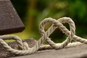 A rope coiled in the shape of a heart